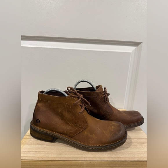 Born Other - Born Leather Chukka Boots Men’s 9M Brown Distressed Lace Up Comfort NWT